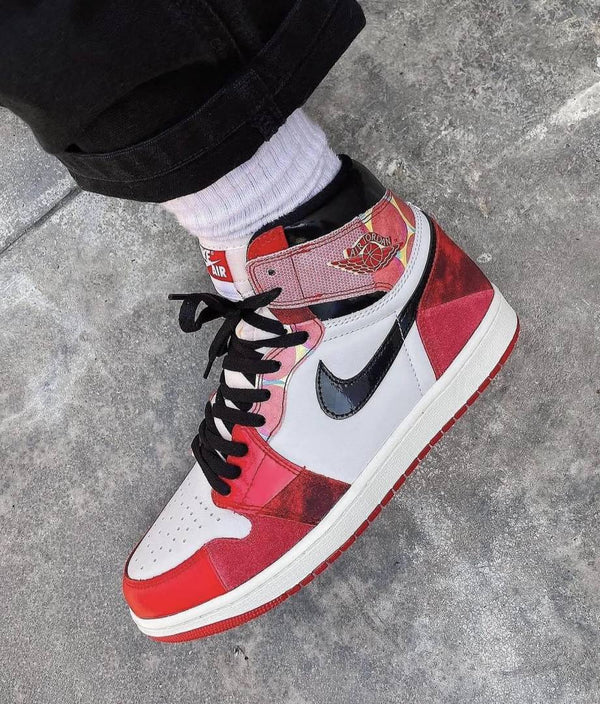 Nikke Air Jordan 1 Retro High OG Next Chapter SpiderMan Across the Spider-Verse Semi Ua Glowing