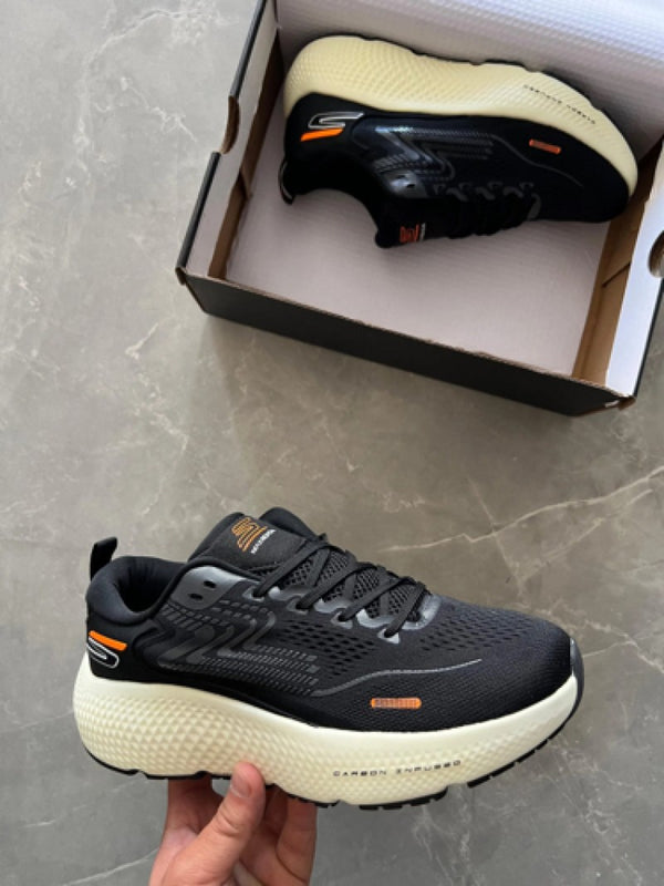Skecher go run max road 6 running shoes