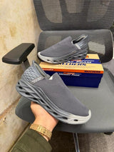 Skecher.s Slip-Ins textured mesh dark grey
