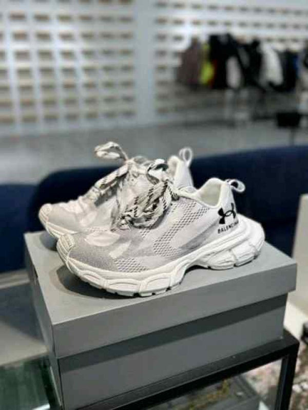 Balenciaga 3xl X grey white