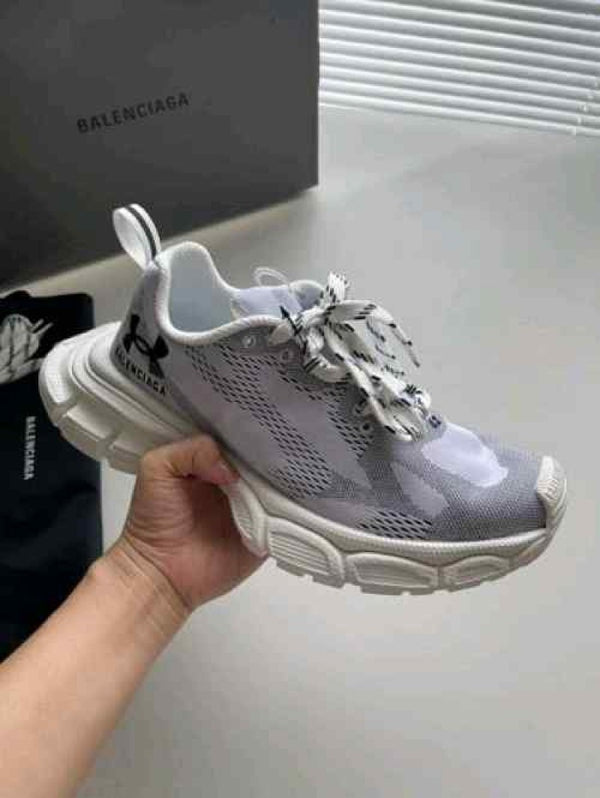 Balenciaga 3xl X grey white
