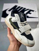 Nik ee Travis Scott X jordan Cut The Check