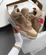 NIK.E AIR JORDAN 4 COZY GIRL