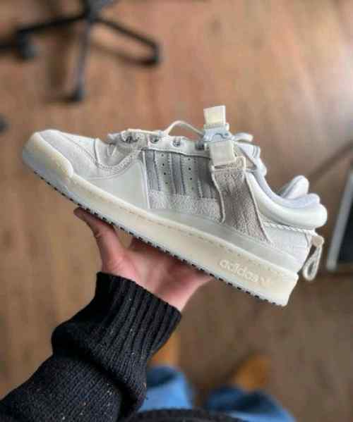 Addidas bad bunny forum cloud white