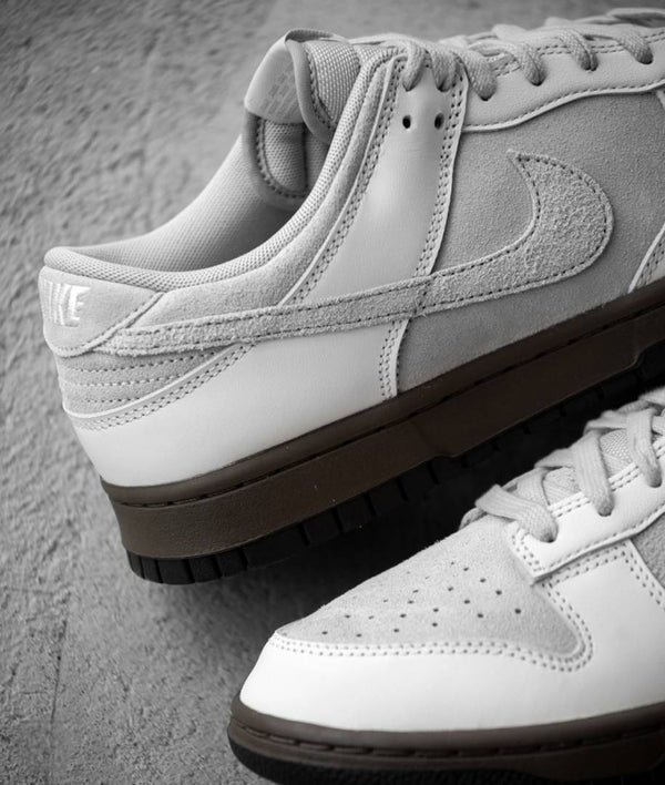 NIK.E SB DUNK LOW IRONSTONE