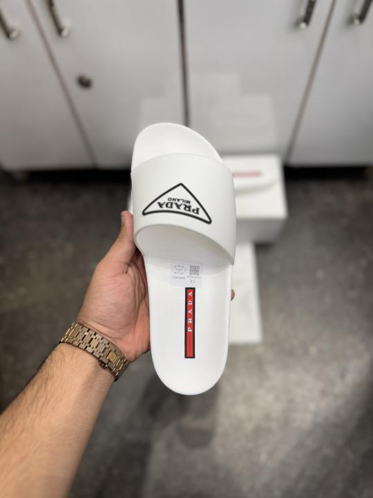 PRAD.A MILANO PREMIUM WHITE SLIDE 028