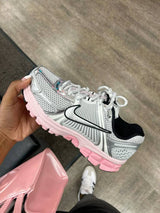 Zoom Vomero 5 Metallic Silver Pink