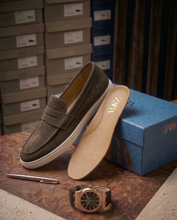 ZAR.A BROWN SUEDE LOAFER 600