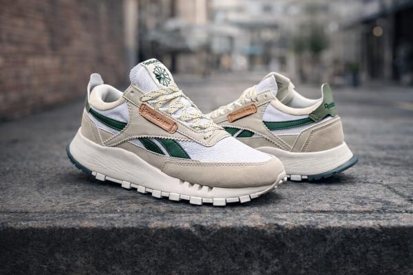 REEBO.K CLASSIC LEATHER LEGACY SAND STONE HARMONY GREEN