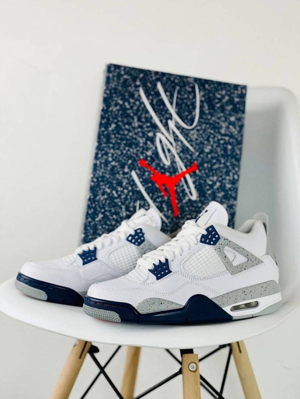 NIK.E AIR JORDAN 4 MIDNIGHT NAVY