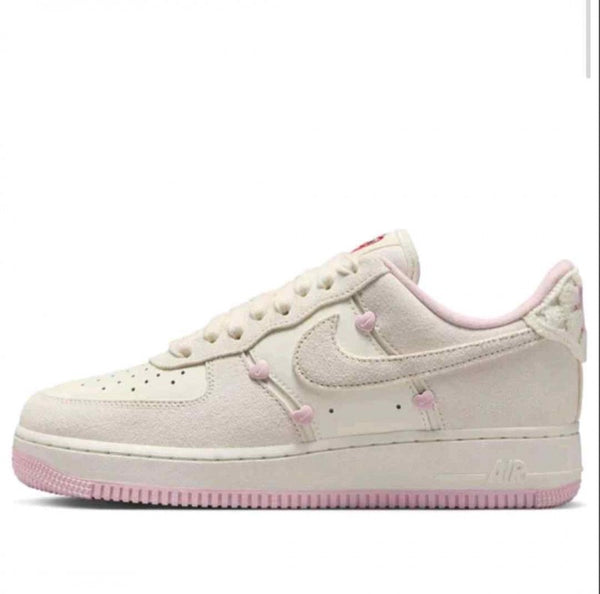 NIK EE Air Force 1 Low Valentines Day 2025