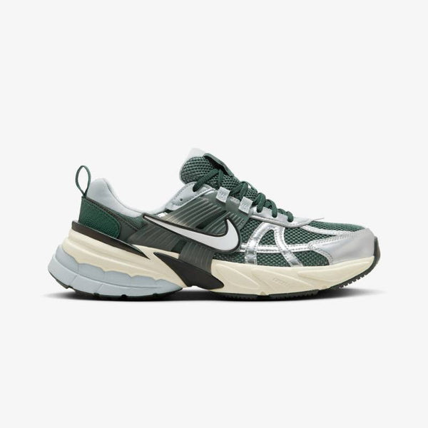 NIKKE V2K RUN VIBRANT GREEN