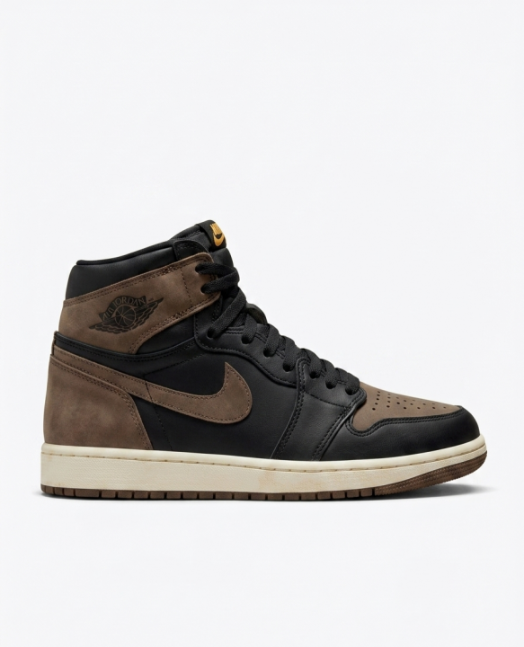 NIK.E AIR JORDAN RETRO 1 HIGH PALOMINO SEMI UA