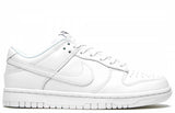 Nik ee Sb Dunk Low Pro Triple White