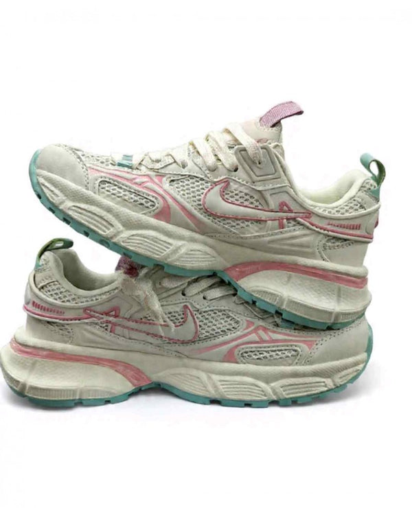 Nik ee V2K Run Legend Pink