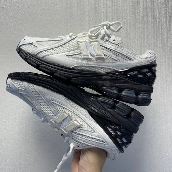 New Balence x Comme des Garons Homme 1906R sneakers
