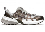 Nik ee V2K Run Mink Brown Summit White