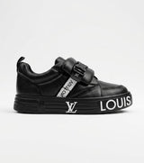 Louiis Vuiitton LV Logo Sneaker Black White 2026