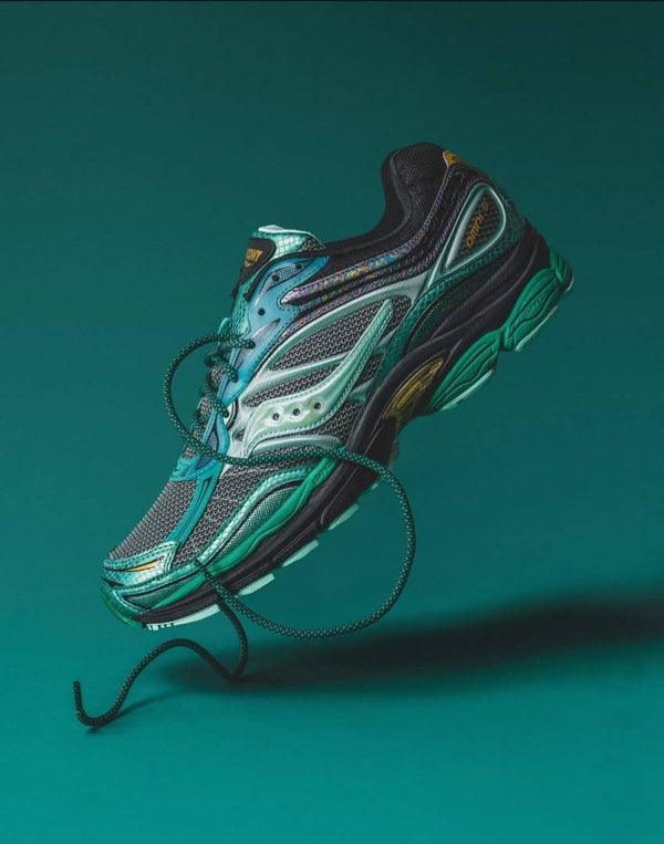 SAUCONY PROGRID OMNI 9 GLOWACONSTRICTOR