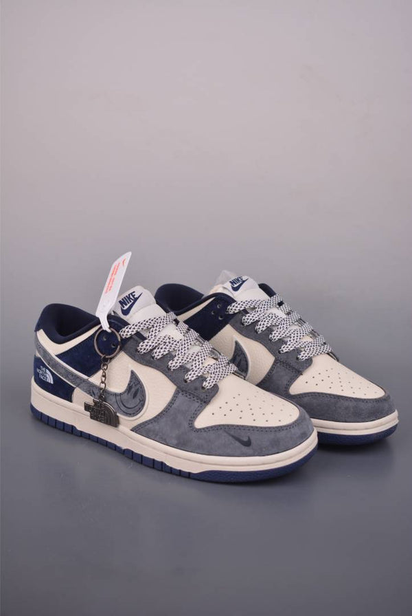 NIK.E SB DUNK LOW X THE NORT.H FACE GREY NAVY 2026