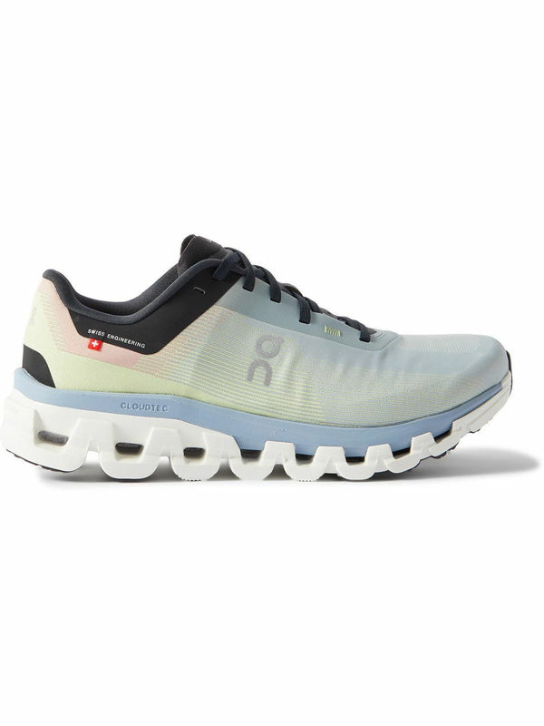 On CloudFlow 4 Glacier Champbray Grey White