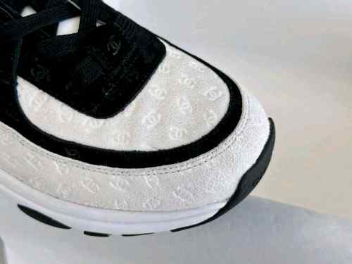 CHANEEL CC EMBOSSED LOGO WHITE BLACK SUEDE