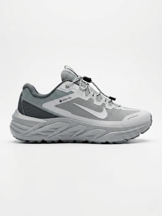 Nik.e Pegasus Trail 5 Gore Tex grey