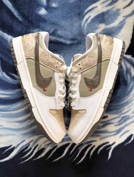 Nik.e Dunk Low SE Retro LNY Year Of The Horse