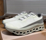 On cloud monster Void Beige