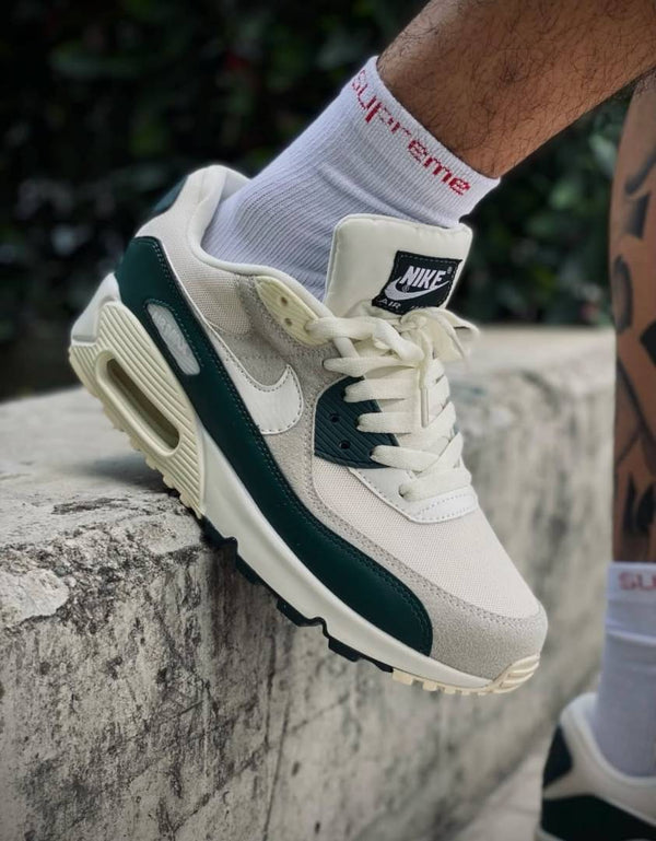 NIKKE AIRMAX 90 SAIL VINTAGE GREEN