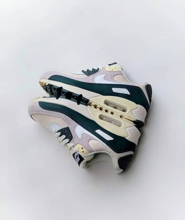 NIKKE AIRMAX 90 SAIL VINTAGE GREEN