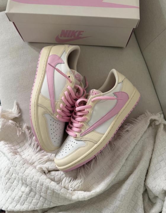 Nikke Travis Scott X Air Jordan 1 Retro Low OG Shy Pink