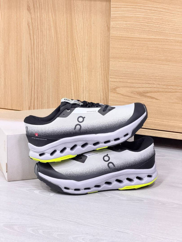 On CloudSurfer Trail 2 Waterproof Black Purple Soul