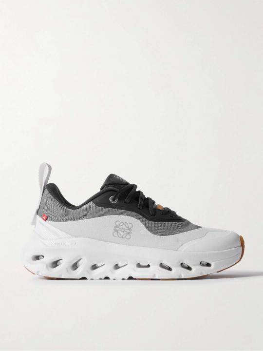Loewe X On  Cloudtilt 2.0 White Grey