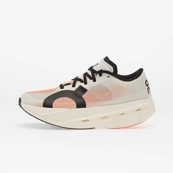 On CloudBoom Volt white orange