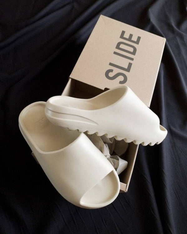 Adidaas Yeezy Slide Bone White UA Quality With Tag  Butter Papar Og Box.