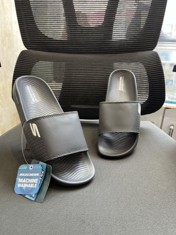 Skecherrs Hyper Burst Soft Slides