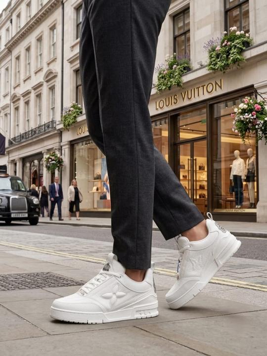 LOUUIS VUITTON SKATE WHITE SNEAKER