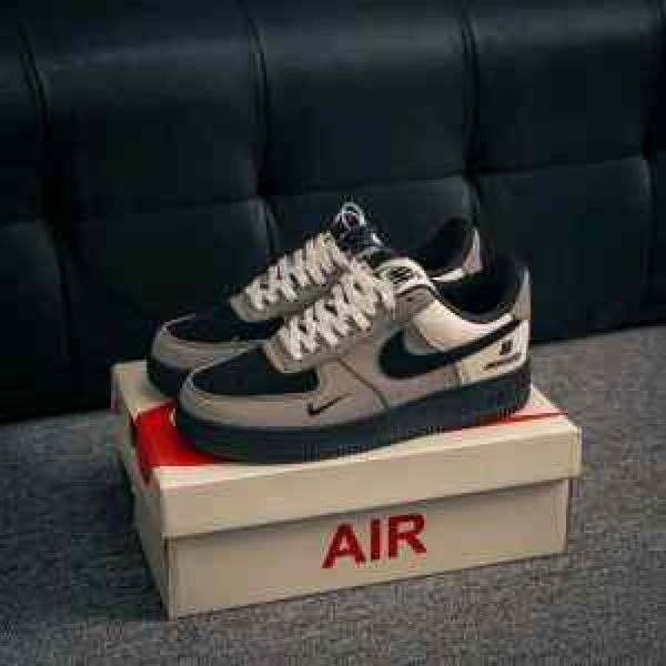 Nikee Air Force 1 07 Undefeated