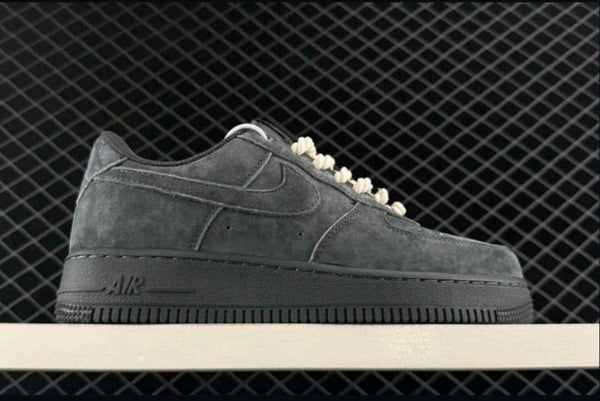 Nikee Air force 1Low Grey Suede