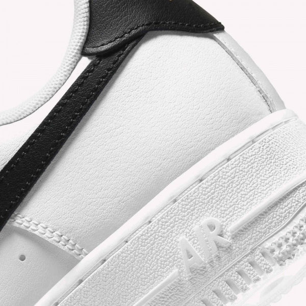 Nikee Air Force 1 Low 07 Essential White Black Gold Mini Swoosh