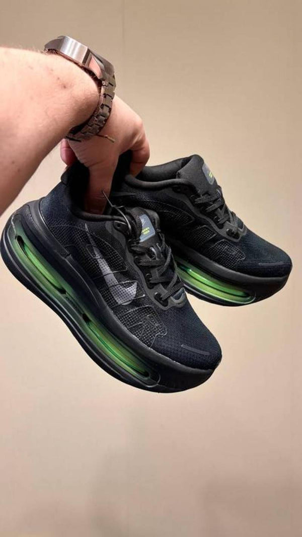 Nikke Vomero Premium Black Volt Green