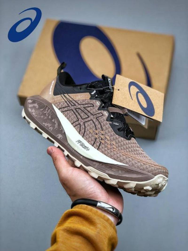 Asiics Gel Trabuko 13 Running Brown