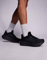 Asiics Gel Nimbus 27  All Black