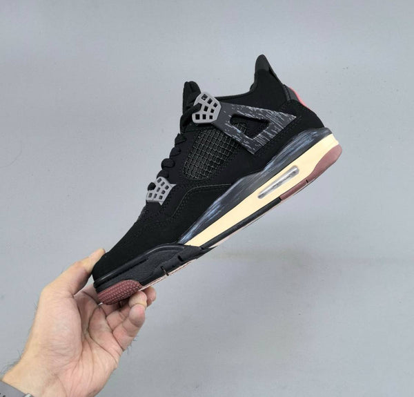 NIKKE AIR JORDAN 4 LONDON