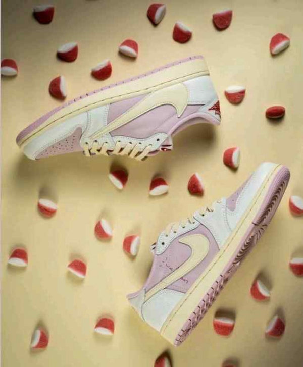 Travis Scott x Nikkee Air jordan 1 low OG Shy pink semi ua