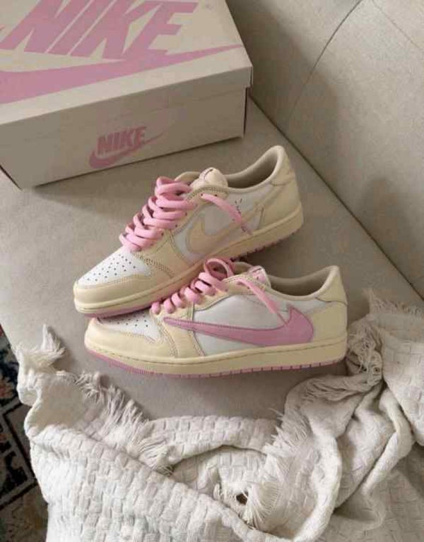 Nikke Travis Scott X Air Jordan 1 Retro Low OG Shy Pink