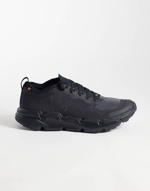 On Cloudsoma trail running shoe