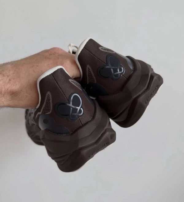 Shanghai Blacktoes X  Superblast 3 Keep Running
