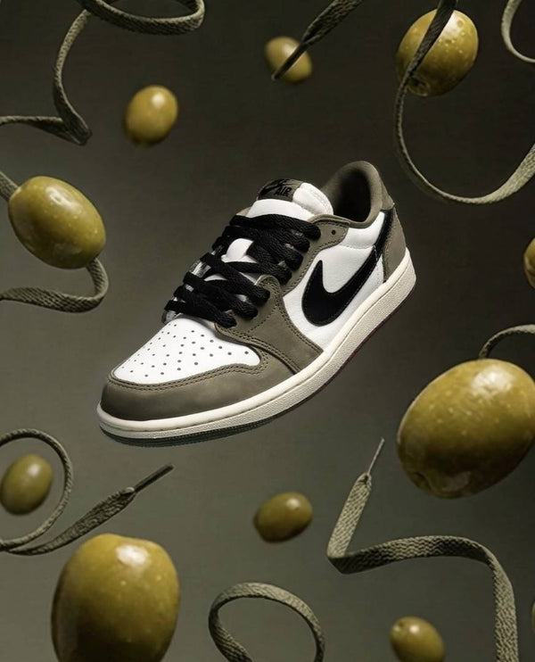 NIKKE AIR JORDAN 1 LOW OG MEDIUM OLIVE
